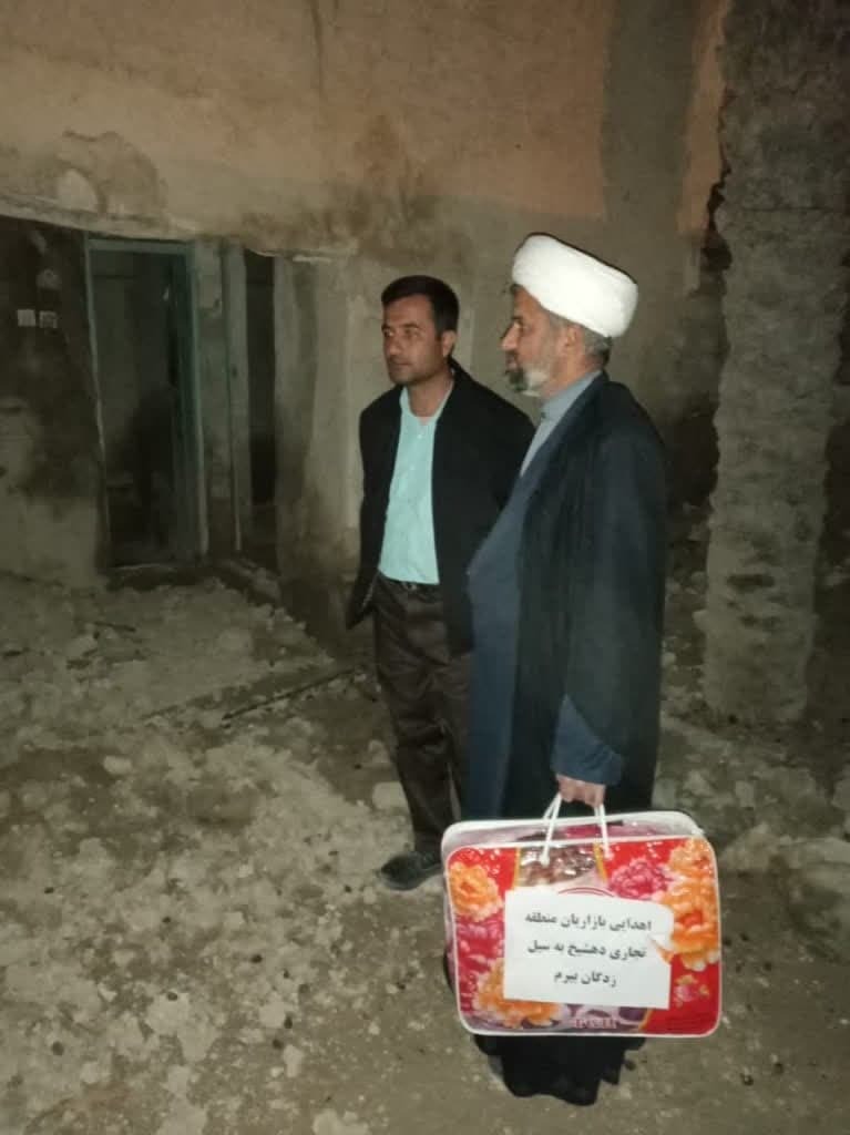 امام محله‌ای که برای ایتام سرپناه می‌سازد