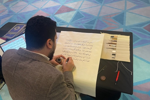 آشنایی با سیر تحول کتابت قرآن در حاشیه مسابقات بین‌المللی کویت