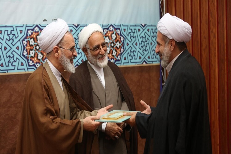 راسال/ معاونین جدید حوزه علمیه قم معارفه شدند