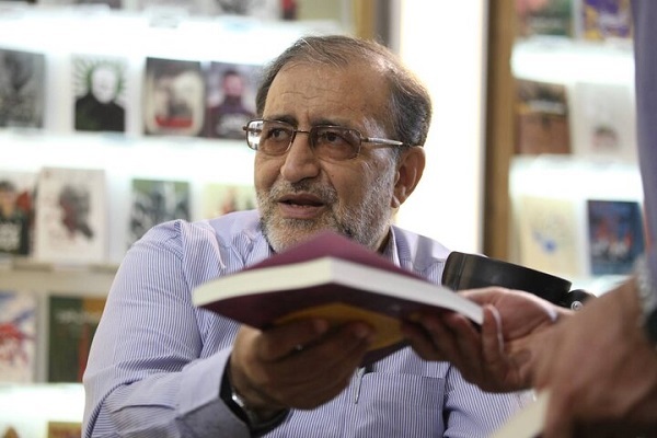 شنبه/// كلمات درشت و مطنطن در نوشته به معنای بلند بالا بودن نویسنده نیست + صوت