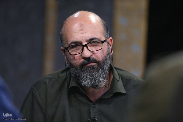 انقلاب اگر ادبیات خود را نداشت نسل نویسندگان معاصر مجال ظهور نداشتند/ دانشکدهها در رشته ادبیات پایداری شاهنامه تدریس میکنند + فیلم انقلاب اگر ادبیات خود را نداشت نسل نویسندگان معاصر مجال ظهور نداشتند/ دانشکدهها در رشته ادبیات پایداری شاهنامه تدریس میکنند + فیلم