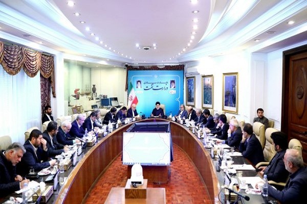 بازدید رئیس جمهور از وزارت نفت بازدید رئیس جمهور از وزارت نفت