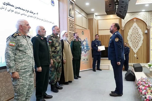 کسب مقام نخست مرکز قرآن، عترت و نماز نهاجا در سیزدهمین جشنواره مالک اشتر کسب مقام نخست مرکز قرآن، عترت و نماز نهاجا در سیزدهمین جشنواره مالک اشتر