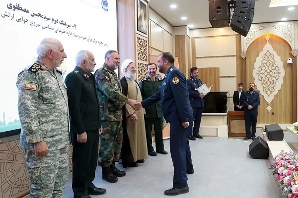 کسب مقام نخست مرکز قرآن، عترت و نماز نهاجا در سیزدهمین جشنواره مالک اشتر کسب مقام نخست مرکز قرآن، عترت و نماز نهاجا در سیزدهمین جشنواره مالک اشتر