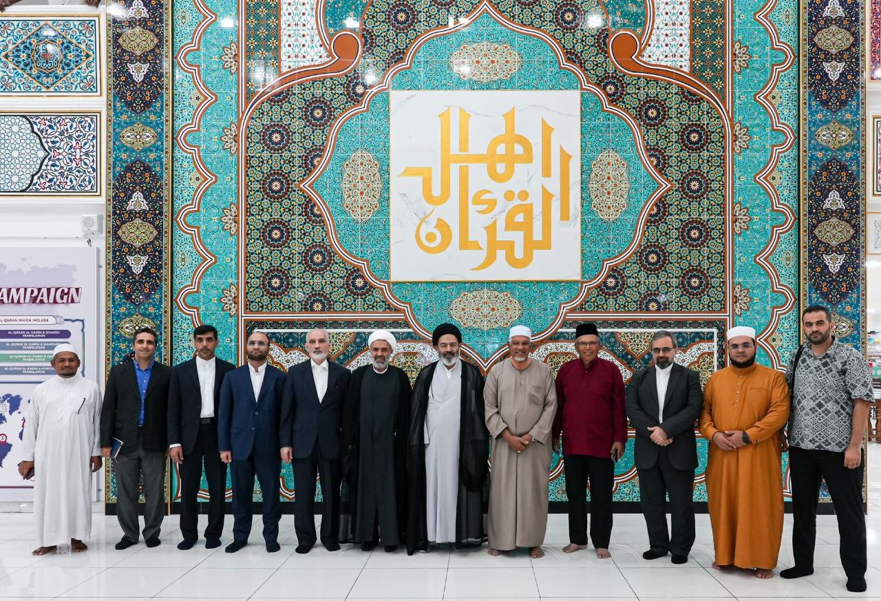 بازدید نماینده ولی فقیه در امور حج از بنیاد نشر قرآن «رستو» در مالزی/ اماده