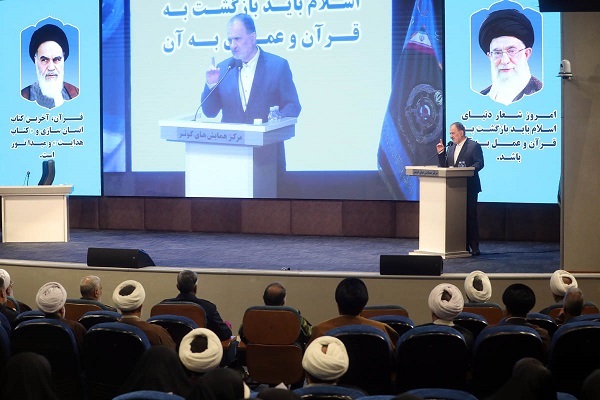 آیین تجلیل از منتخبان قرآنی آجا برگزار شد