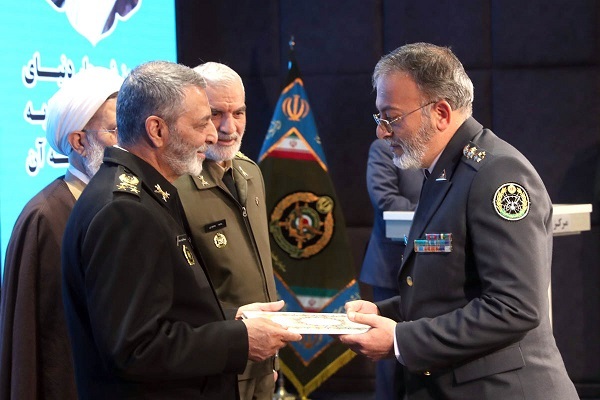 آیین تجلیل از منتخبان قرآنی آجا برگزار شد