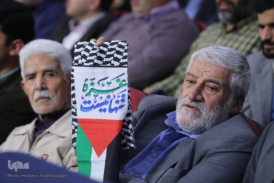 قاری اسفراینی و تشویق هم‌استانی‌ها