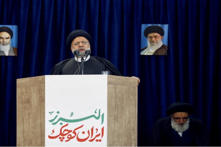 رئیس جمهور در اجتماع باشکوه مردم البرز رئیس جمهور در اجتماع باشکوه مردم البرز