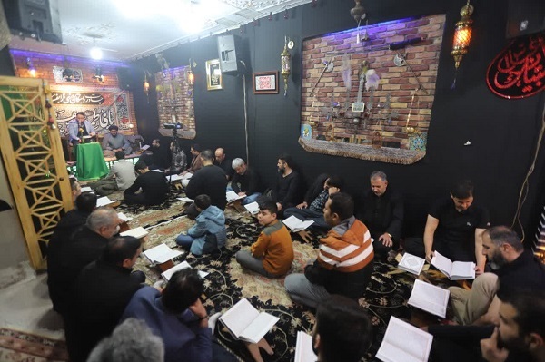 احیای قرآنی فاطمیه در تکیهگاه لثارات الحسین(ع) احیای قرآنی فاطمیه در تکیهگاه لثارات الحسین(ع)