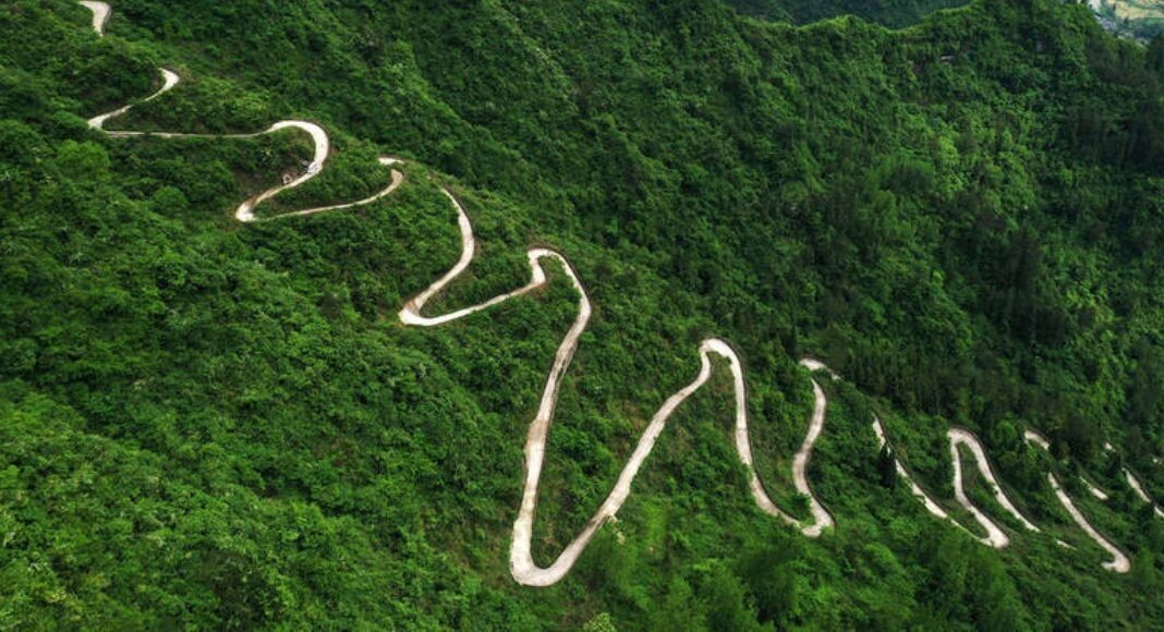 از اصفهان تا چالوس، هم قدم شدن با شکوه و زیبایی طبیعت لبریز از آرامش