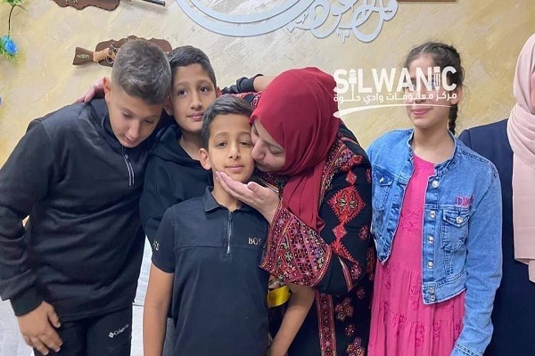 حال و هوای اسرای آزادشده فلسطینی در مرحله دوم تبادل + فیلم