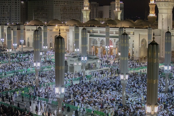 حضور بیش از 5 میلیون نمازگزار در مسجدالنبی طی هفته گذشته