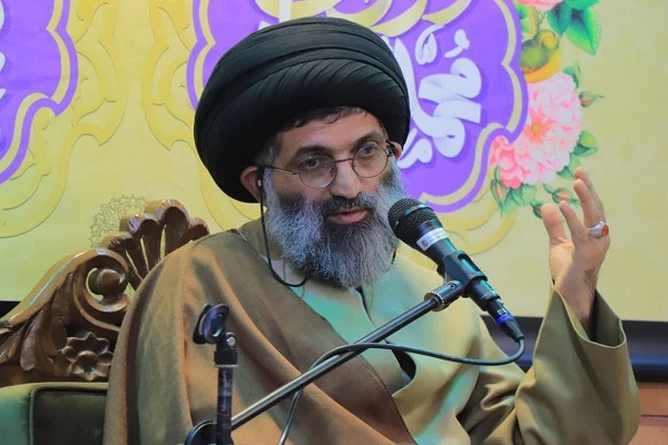 حجت‌الاسلام‌والمسلمین سیدعباس موسوی‌مطلق، استاد حوزه علمیه