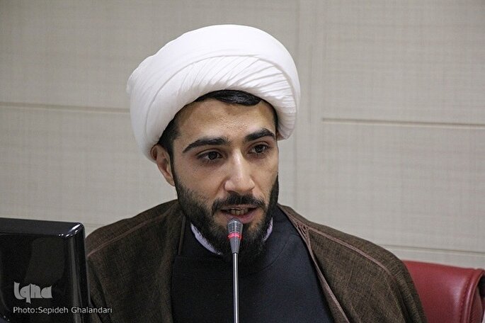 ضرورت تبلیغ دوره‌های قرآن در جامعه امروز