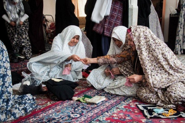 لطفا یکشنبه 19 فروردین 27 رمضان منتشر شود//// برکت‌طلبی از سادات و جایگاه دعای آنها از «حنای‌مراد» تا «کیسه‌دوزی»