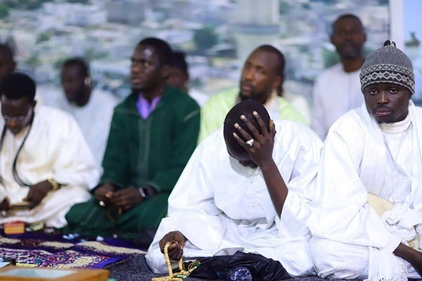 برگزاری محفل قرآنی ماه رمضان در سنگال از سوی آستان عباسی + عکس