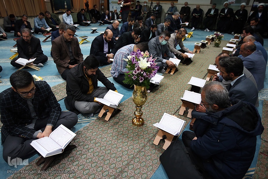 برگزاری محفل ابراهیمی به میزبانی مسجد جامع باغ فیض تهران