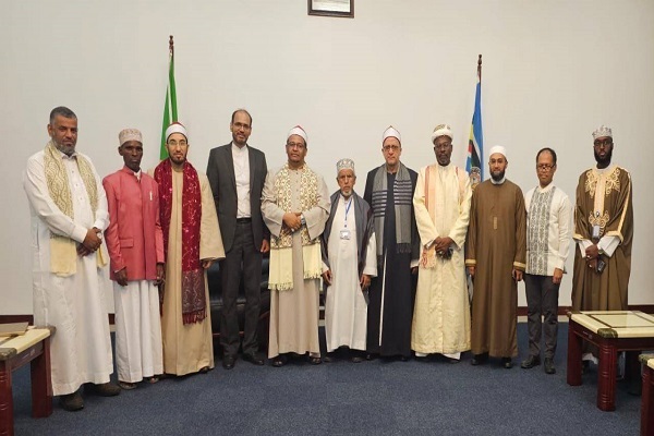 کسب عنوان برتر توسط نماینده ایران در مسابقات بین المللی قرائت قرآن کریم تانزانیا