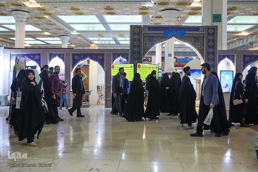 نگاهی به فعالیت غرفه‌های بخش حوزوی نمایشگاه قرآن در ۶ روز نخست