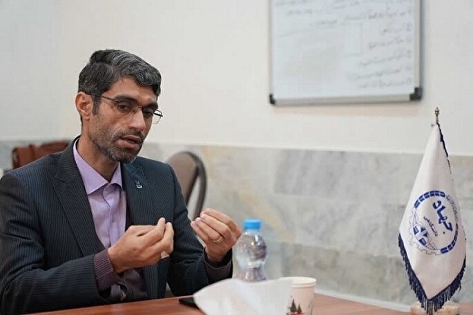 فلسفه و ماهیت نماز برای جوانان تبیین شود