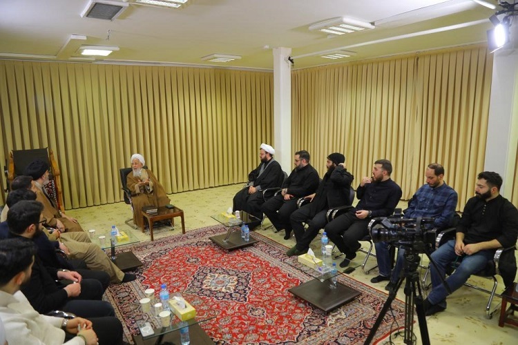 ارسال/ با تقوا و عقلانیت، الگویی برای دیگران باشید