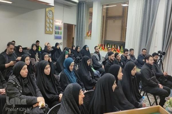 با حضور شیعیان آمریکا، مراسم سال نو میلادی در حرم رضوی برگزار شد