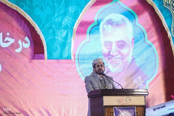 سکوت و عقب‌نشینی در برابر دشمن به معنای عمل‌نکردن به کتاب خداست