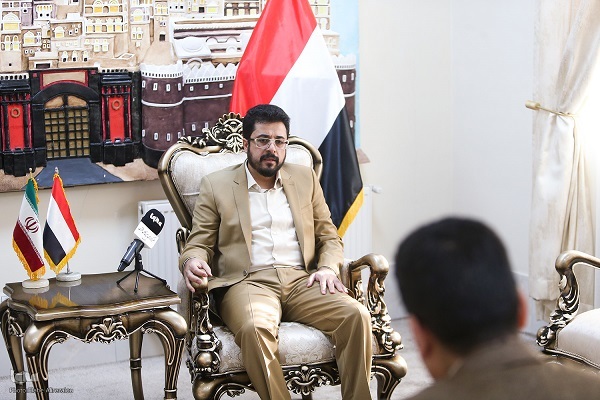 شهید سلیمانی به حق شخصیت اول محور مقاومت بود