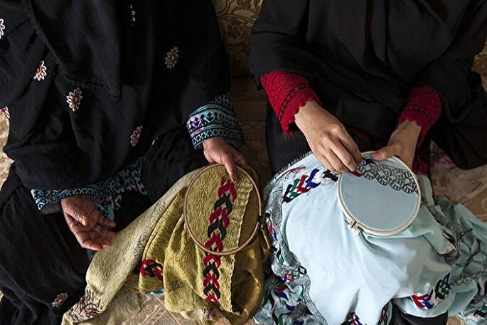 کسب 2 دیپلم افتخار کشوری از سوی بانوان هنرمند سیستان‌وبلوچستان