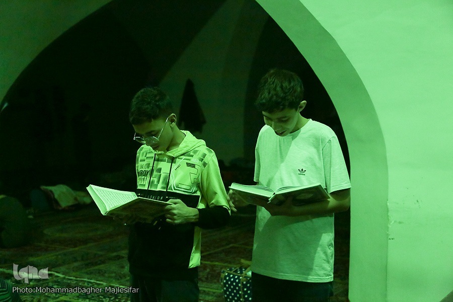 سه روز پربرکت برای نوجوانان؛ از سفارتخانه مقاومت تا خلوت قهرمانساز سه روز پربرکت برای نوجوانان؛ از سفارتخانه مقاومت تا خلوت قهرمانساز