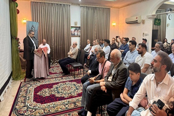 برگزاری جشن میلاد حضرت علی(ع) با حضور ایرانیان مقیم مالزی برگزاری جشن میلاد حضرت علی(ع) با حضور ایرانیان مقیم مالزی