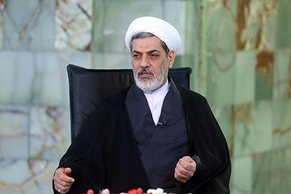 از رونمایی کهنترین نسخههای خطی قرآن تا سه معجزه پیامبر(ص) از رونمایی کهنترین نسخههای خطی قرآن تا سه معجزه پیامبر(ص)