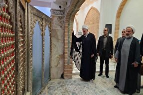 عکس | بازدید نماینده ولی فقیه در کردستان از امامزاده هاجره خاتون