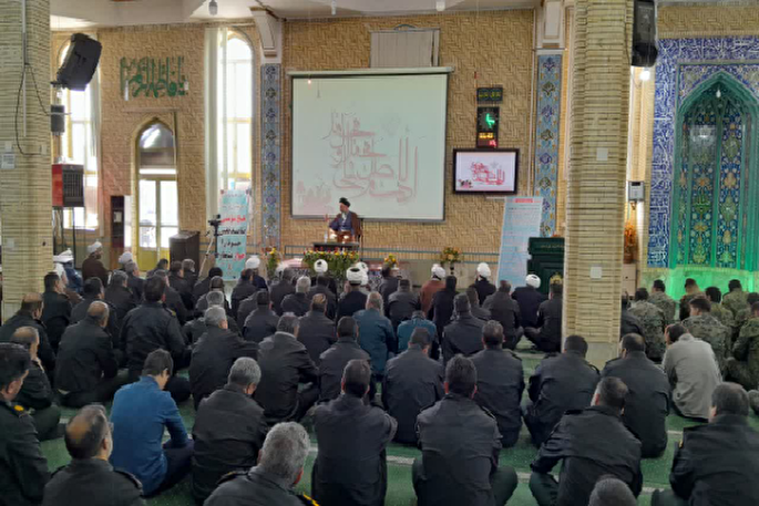 شهید قاسم سلیمانی در راه جهاد ثابت‌قدم ماند