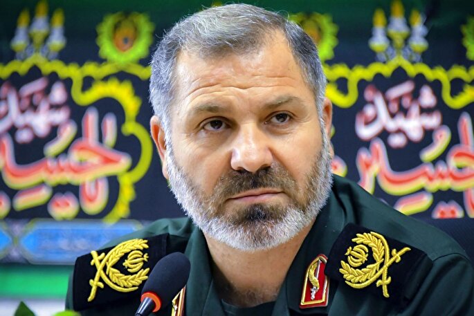 وحدت شیعه و سنی مانع موفقیت غرب در جنگ نرم و سخت می‌شود