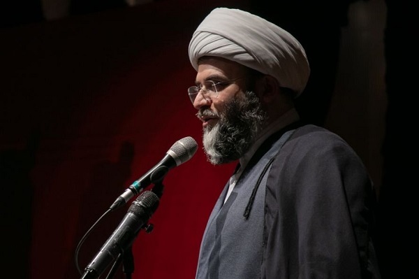 سابقه ادب فارسی در گفتن از قدس دیرینه است/ تقدیم «انگیزه ترامپ کشی» قزوه به حاج قاسم سابقه ادب فارسی در گفتن از قدس دیرینه است/ تقدیم «انگیزه ترامپ کشی» قزوه به حاج قاسم