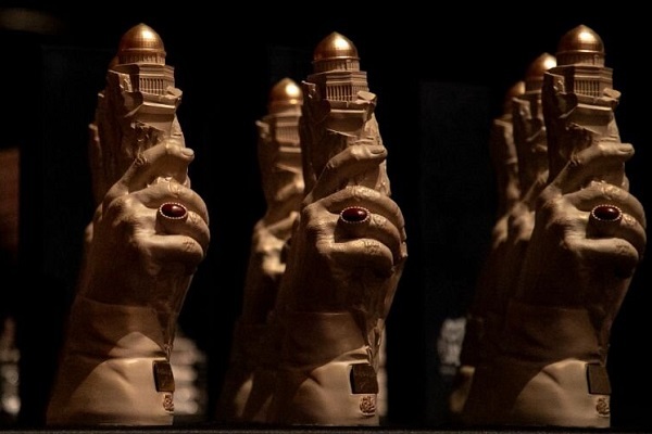 سابقه ادب فارسی در گفتن از قدس دیرینه است/ تقدیم «انگیزه ترامپ کشی» قزوه به حاج قاسم سابقه ادب فارسی در گفتن از قدس دیرینه است/ تقدیم «انگیزه ترامپ کشی» قزوه به حاج قاسم