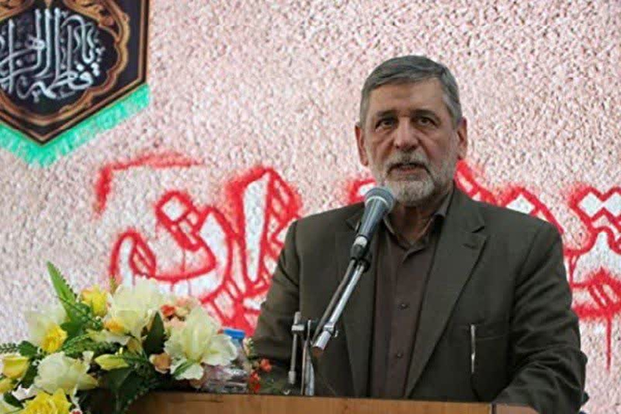 بزرگداشت یوم‌الله به عنوان شعائر الهی تکلیف و وظیفه است