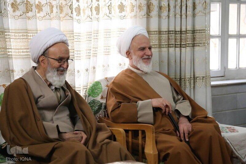 رئیس دفتر مقام معظم رهبری با آیت‌الله العظمی مکارم شیرازی دیدار کرد