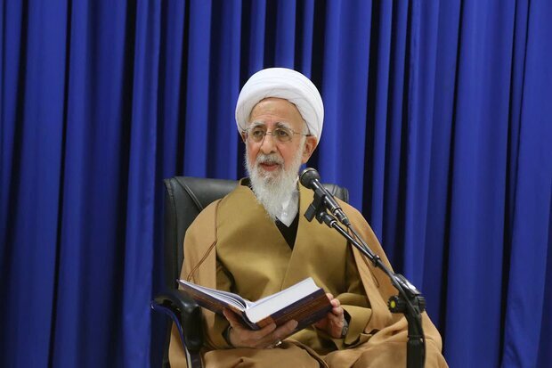 «تسنیم» تفسیری عقلانی، وحیانی و عرفانی است