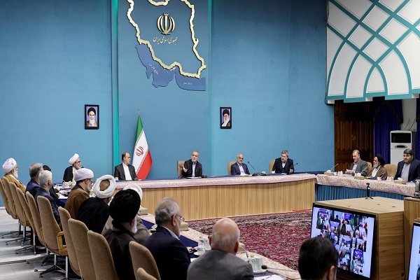 پزشکیان در جلسه ستاد بزرگداشت چهل و ششمین سالگرد پیروزی انقلاب پزشکیان در جلسه ستاد بزرگداشت چهل و ششمین سالگرد پیروزی انقلاب