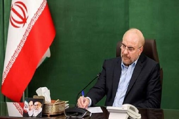 قالیباف بخش اول قانون بودجه ۱۴۰۴ را برای اجرا به رئیسجمهور ابلاغ کرد قالیباف بخش اول قانون بودجه ۱۴۰۴ را برای اجرا به رئیسجمهور ابلاغ کرد