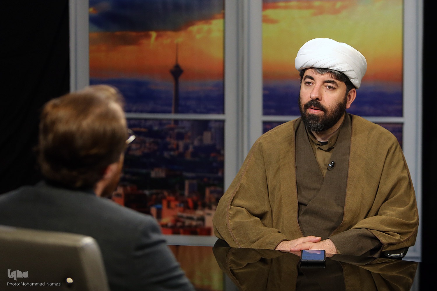 قرآن، طبیبی که نسخه میدهد نه قاضیای که مجازات کند + فیلم قرآن، طبیبی که نسخه میدهد نه قاضیای که مجازات کند + فیلم