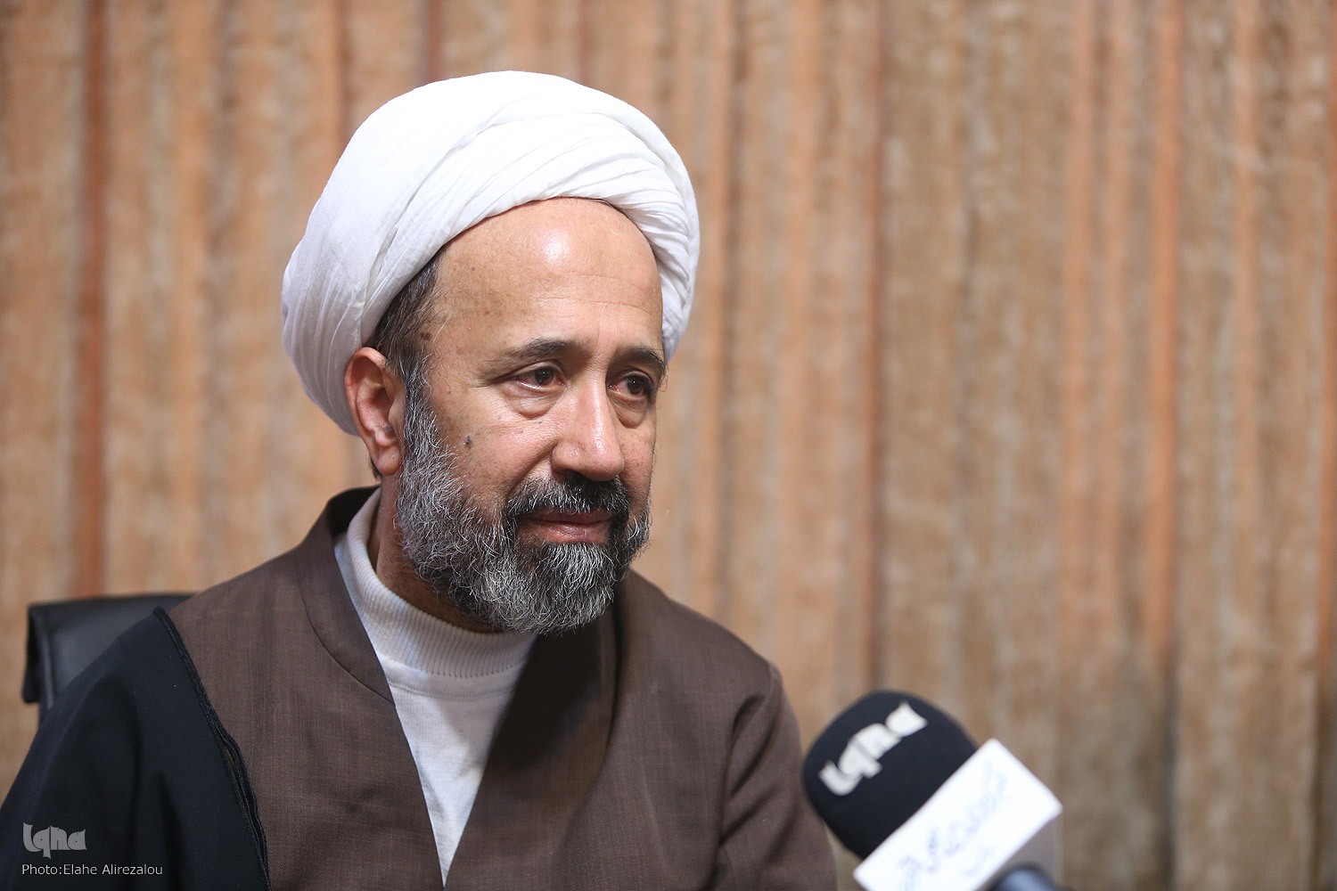 تسنیم؛ گویاترین و معتبرترین تفسیر تشیع +‌ فیلم