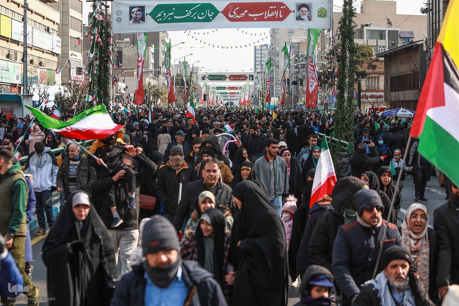 راهپیمایی 22 بهمن در تهران