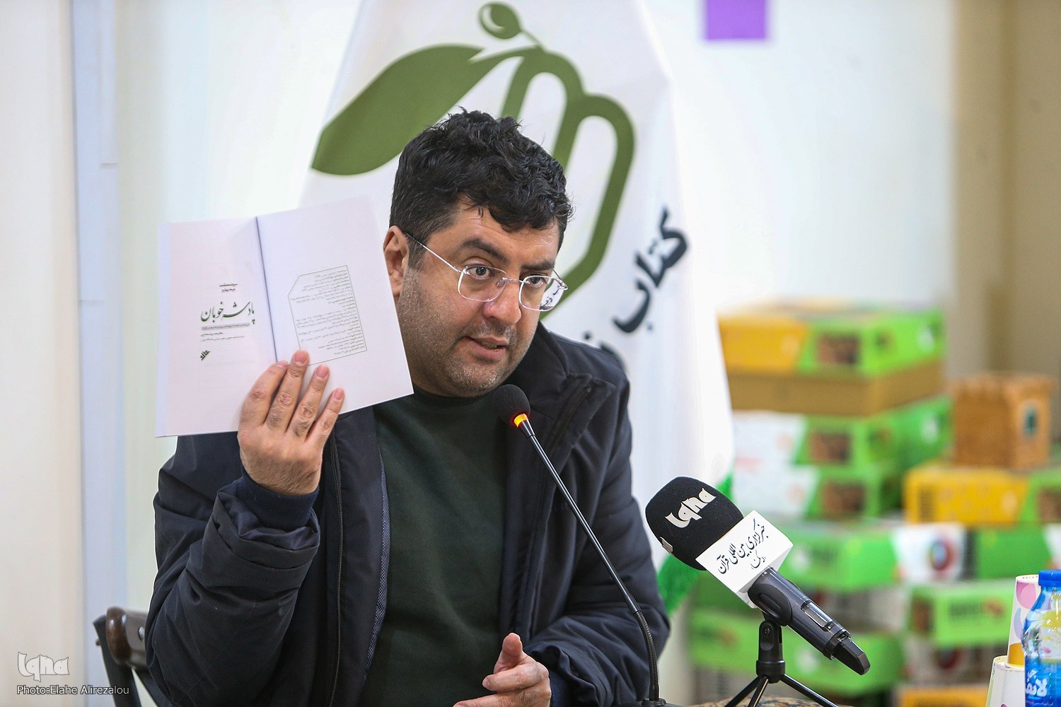 «پادشه خوبان»، کتابی برای مخاطبان عام و خاص / مفهوم انتظار به کندروی وتندروی معنا نشود + فیلم