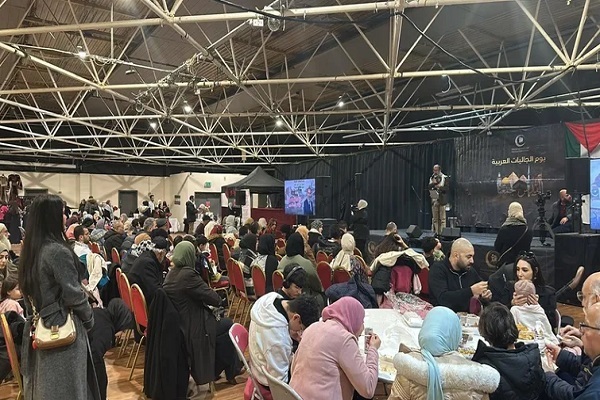 اعلام همبستگی جامعه مهاجران عرب ساکن انگلیس با مردم فلسطین / اماده اعلام همبستگی جامعه مهاجران عرب ساکن انگلیس با مردم فلسطین / اماده