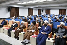 عکس | نشست توجیهی «زندگی با آیه‌ها» در اداره‌کل تبلیغات اسلامی لرستان