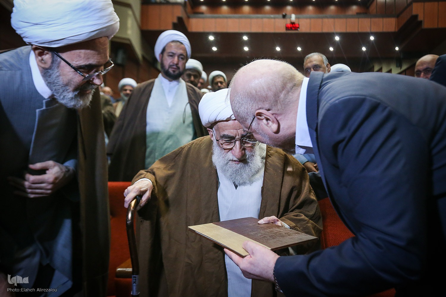 تقدیر از آیت‌الله جنتی